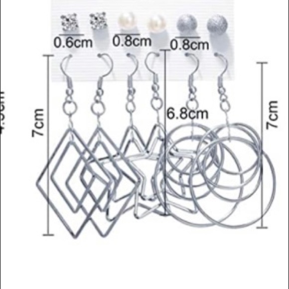 Silver earring bundle - Picture 7 of 7